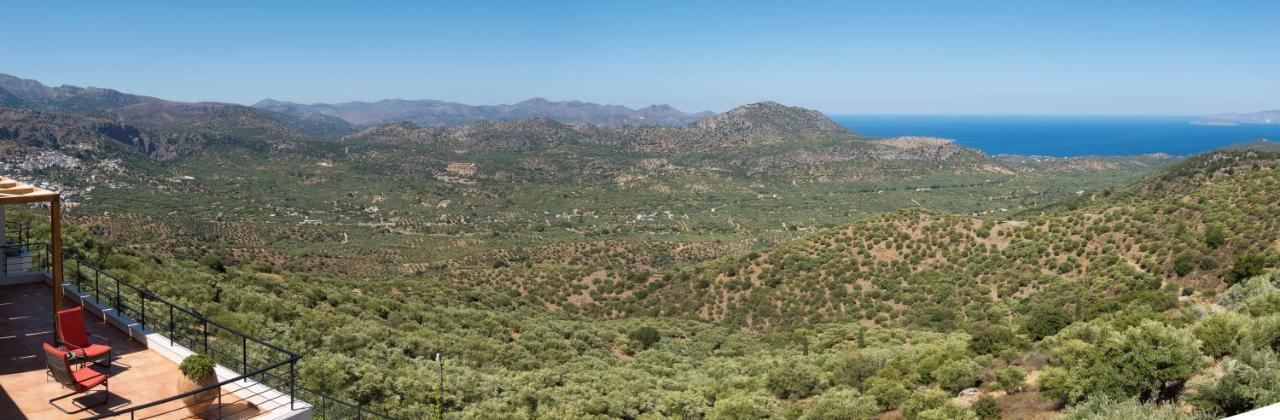 Villa Dio Petres Kroustas ภายนอก รูปภาพ
