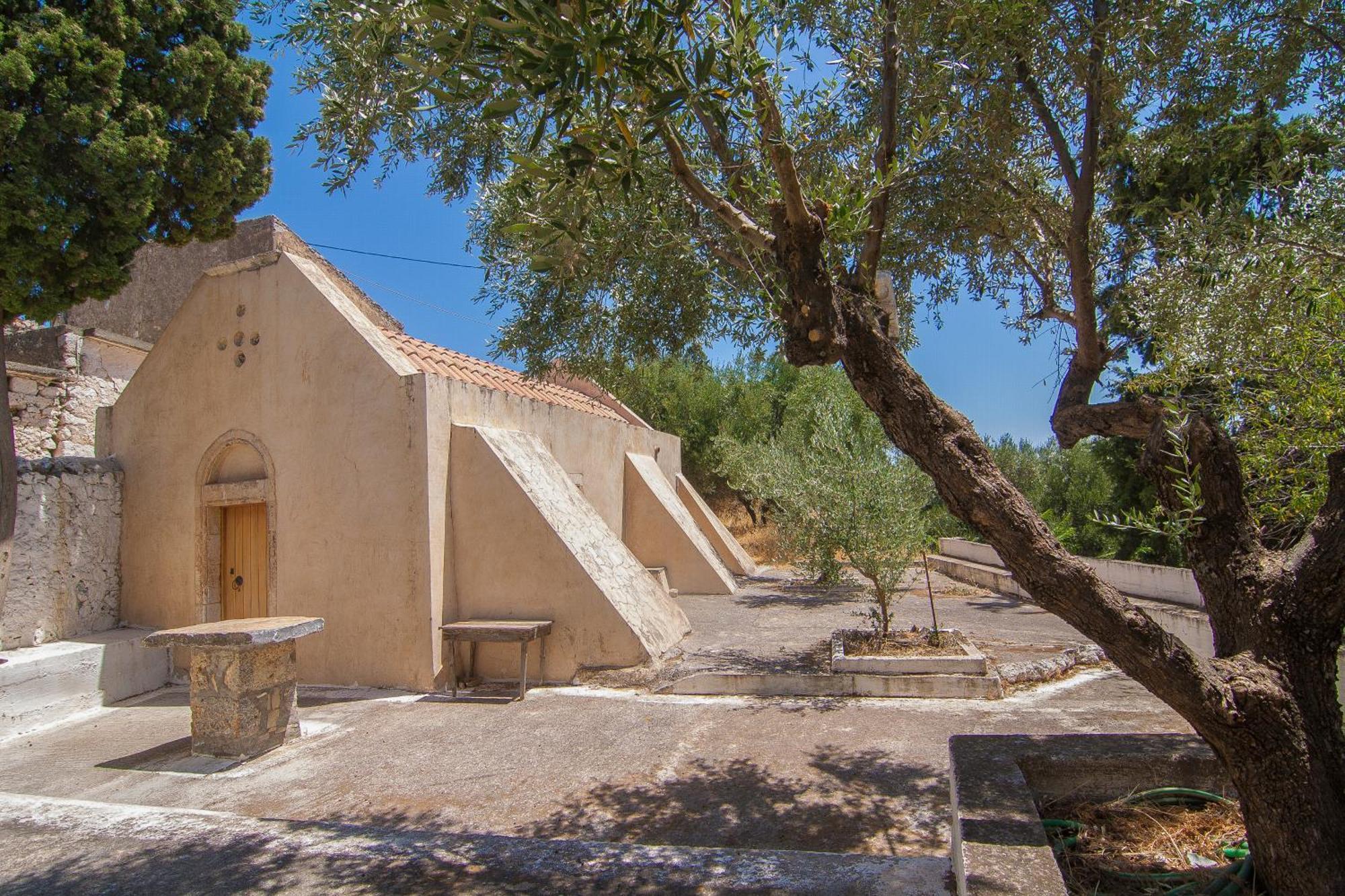 Villa Dio Petres Kroustas ภายนอก รูปภาพ